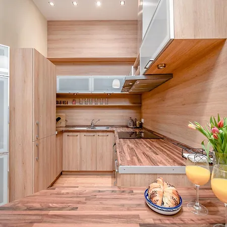 Cozy 2-bedroom - 4 * Вильнюс