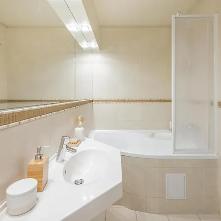 Cozy 2-bedroom - 4 Apartment Vilnius