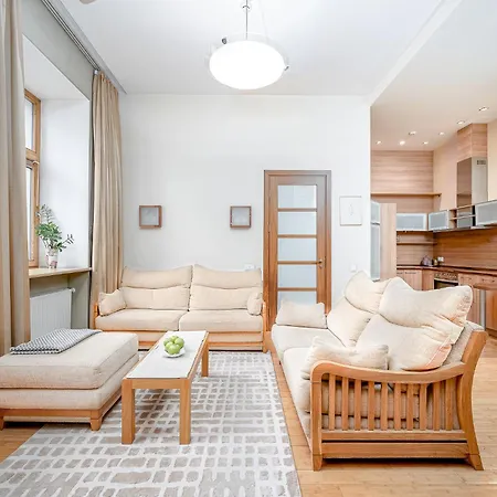 アパート Cozy 2-bedroom - 4 *